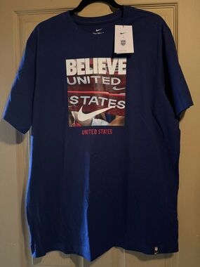 ‼️Nike Soccer United States Believe Men’s Large Navy Tee NWT